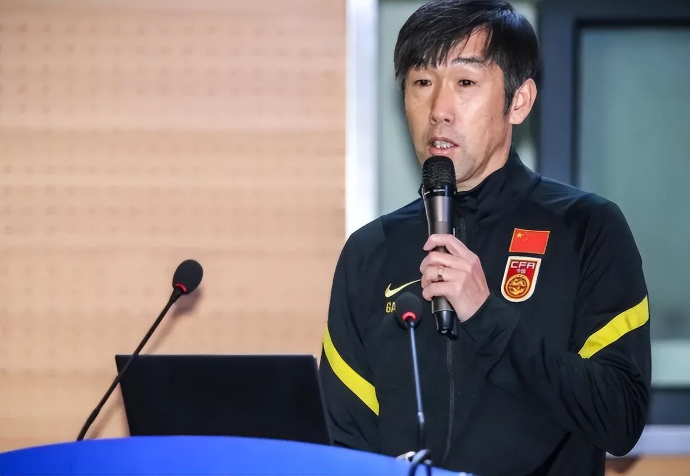 MK体育官方入口-大连英博没看错他!李国旭续约后带队在热身赛两连胜,值得期待