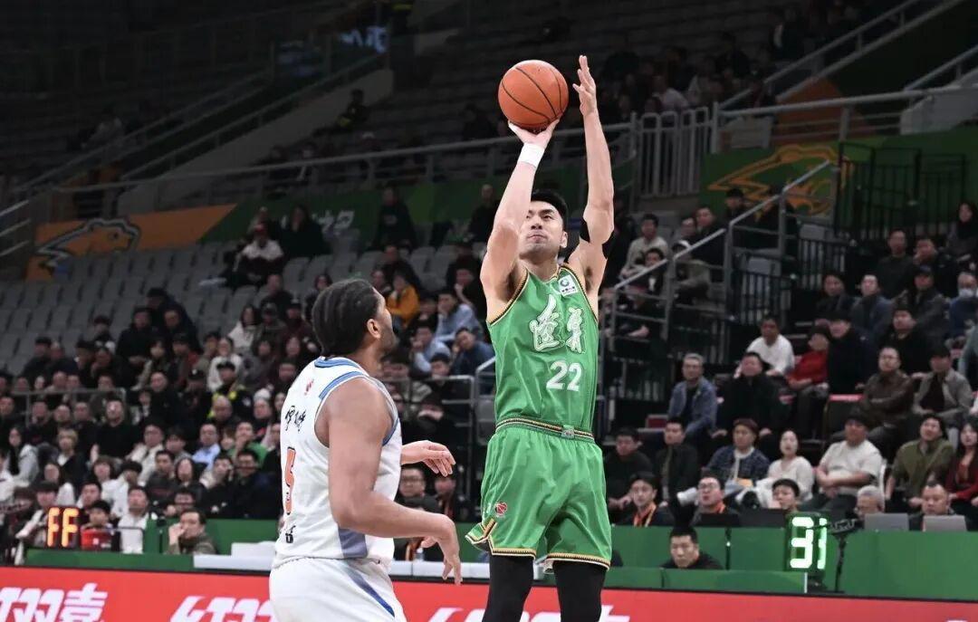 MK体育app下载-CBA男篮动态更新!辽宁87-75新疆,赛后辽宁队迎来三个消息以及一个坏消息,赵继伟持续低迷