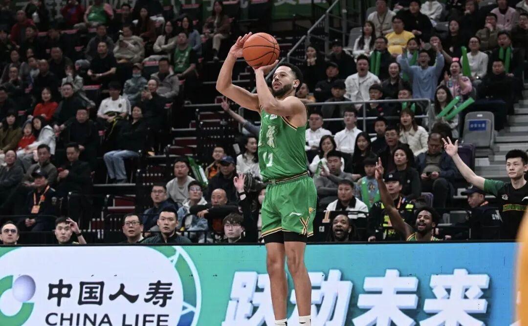 MK体育app下载-CBA男篮动态更新!辽宁87-75新疆,赛后辽宁队迎来三个消息以及一个坏消息,赵继伟持续低迷