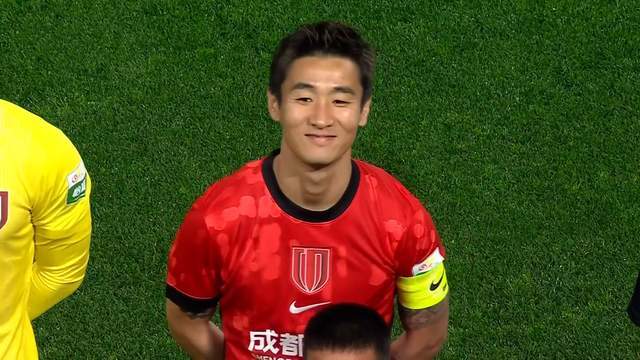 CCTV5+直播,国安冲击主场首胜,李磊PK韦林顿,成都4叉戟猛攻