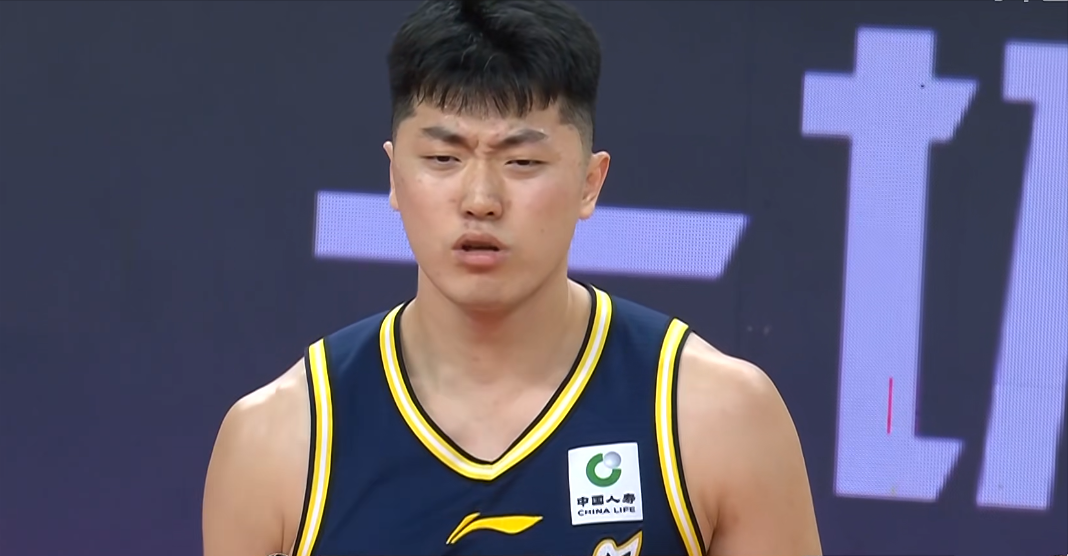 MK体育官方网站-0+1+1!绝杀北京之夜他却成最尴尬之人,粤迷:就该给嘉哥打替补